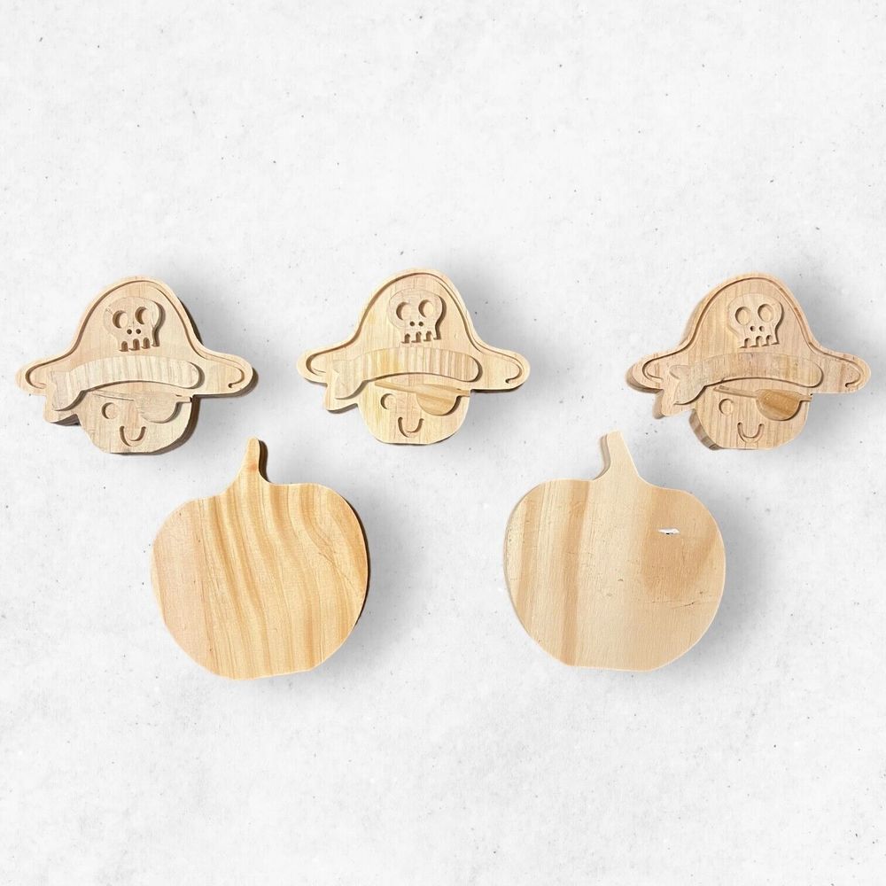 Mondo Llama 5 Halloween Decor Craft Raw Wood Hanging or Free Standing 6x7 approx